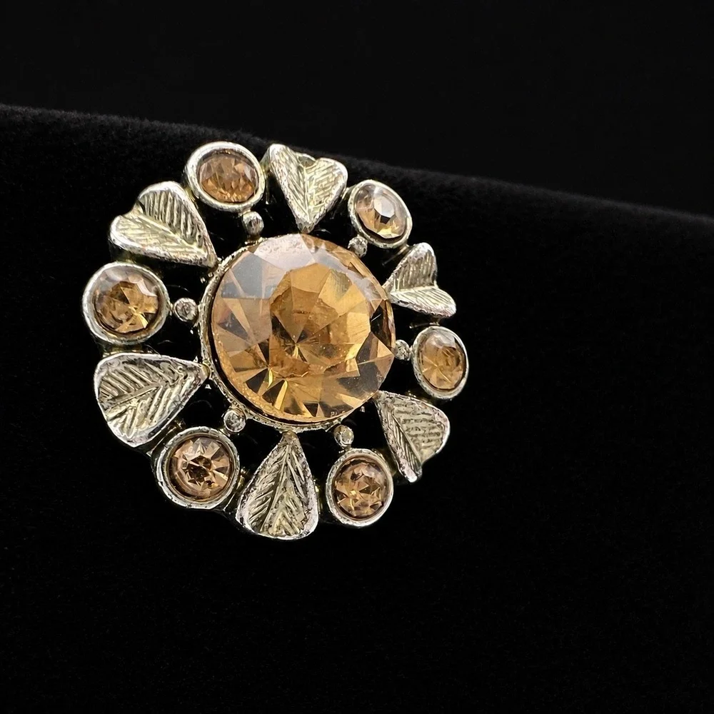 Vintage Style Amber Crystal Floral Stud Earrings Silver Tone Sunburst Petal‎